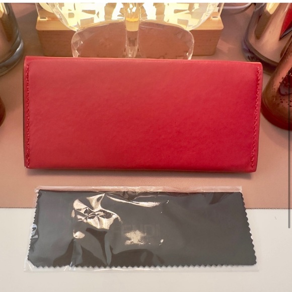 Fendi Sunglasses Case - Picture 3 of 4